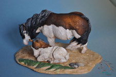 Bubble N Squeak a Pony mare and foal AP #5 sculpture by DeeAnn Kjelshus