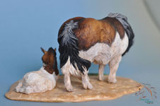 Bubble N Squeak a Pony mare and foal AP #5 sculpture by DeeAnn Kjelshus