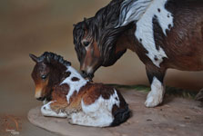 Bubble N Squeak a Pony mare and foal AP #5 sculpture by DeeAnn Kjelshus