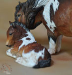 Bubble N Squeak a Pony mare and foal AP #5 sculpture by DeeAnn Kjelshus