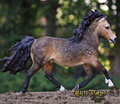 Elton Pony resin sculpted by Jennifer Scott of Aspen Leaf studios and painted by DeeAnn Kjelshus